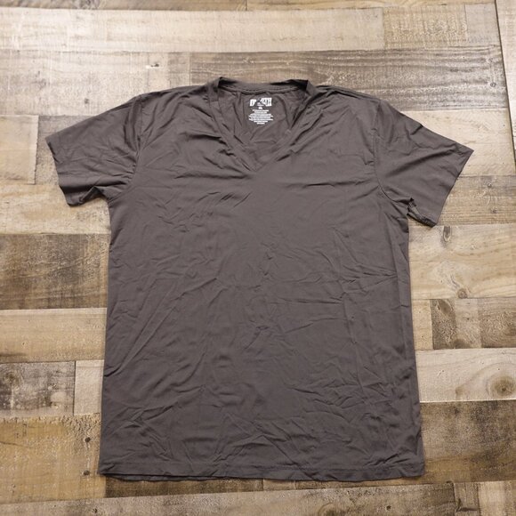 Duluth Trading Armachillo V Neck Undershirt men's extra large peat - Picture 1 of 5